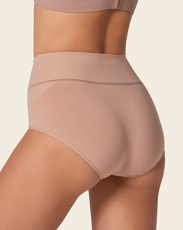 High-waisted classic smoothing brief
