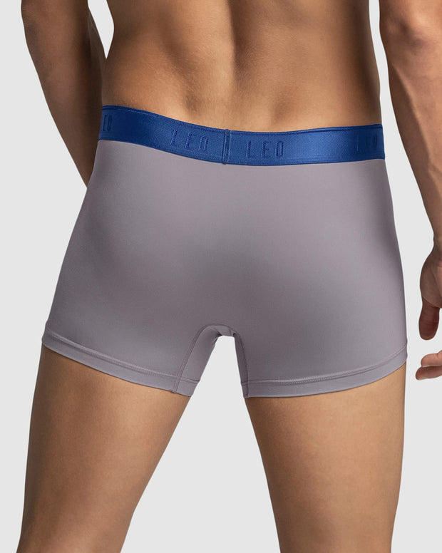 Microfiber Trunk with Ergonomic Pouch