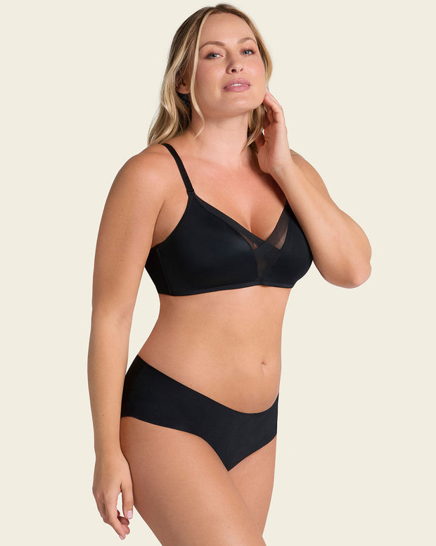 No ride-up seamless hiphugger panty