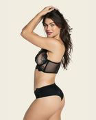 Ultra-light lace waistband cheeky panty
