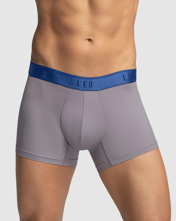 Microfiber Trunk with Ergonomic Pouch