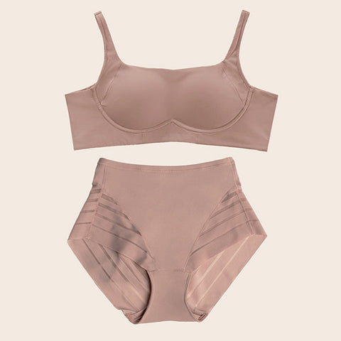 Everyday Bra + Stripe Undetectable Shaper Panty en Bois De Rose