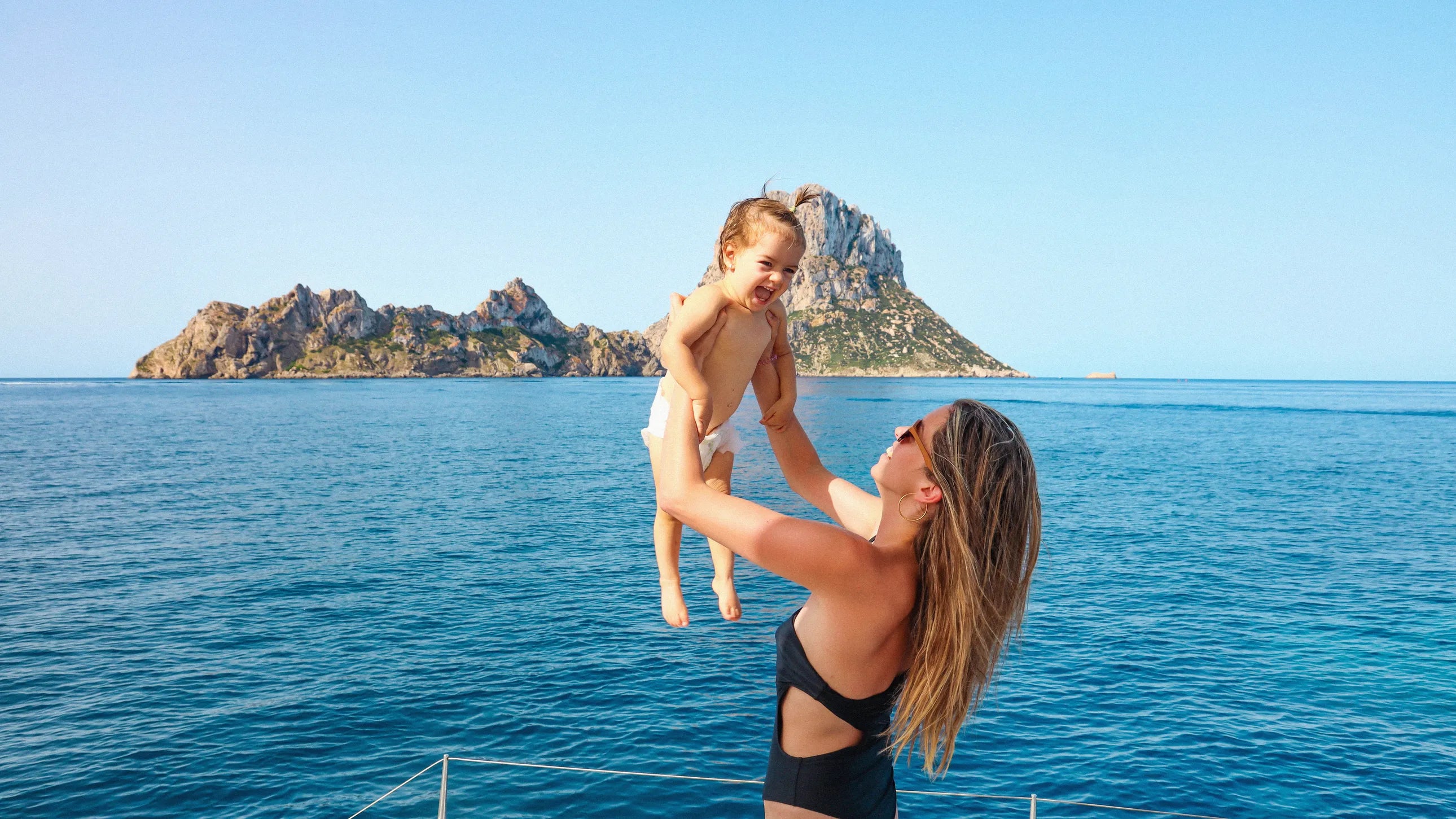 12 Best Postpartum Swimsuits That Are Actually Stylish, According to Moms