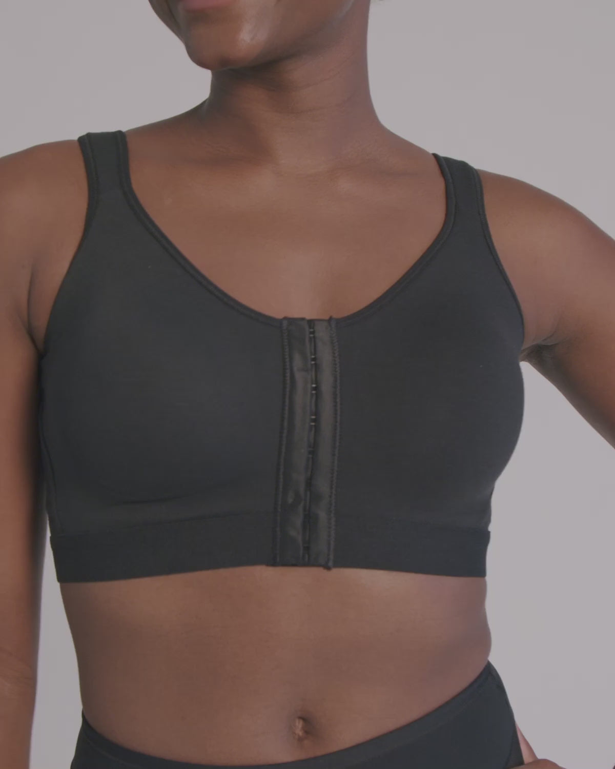 Stretch Cotton Wireless Posture Corrector Bra | Leonisa Canada