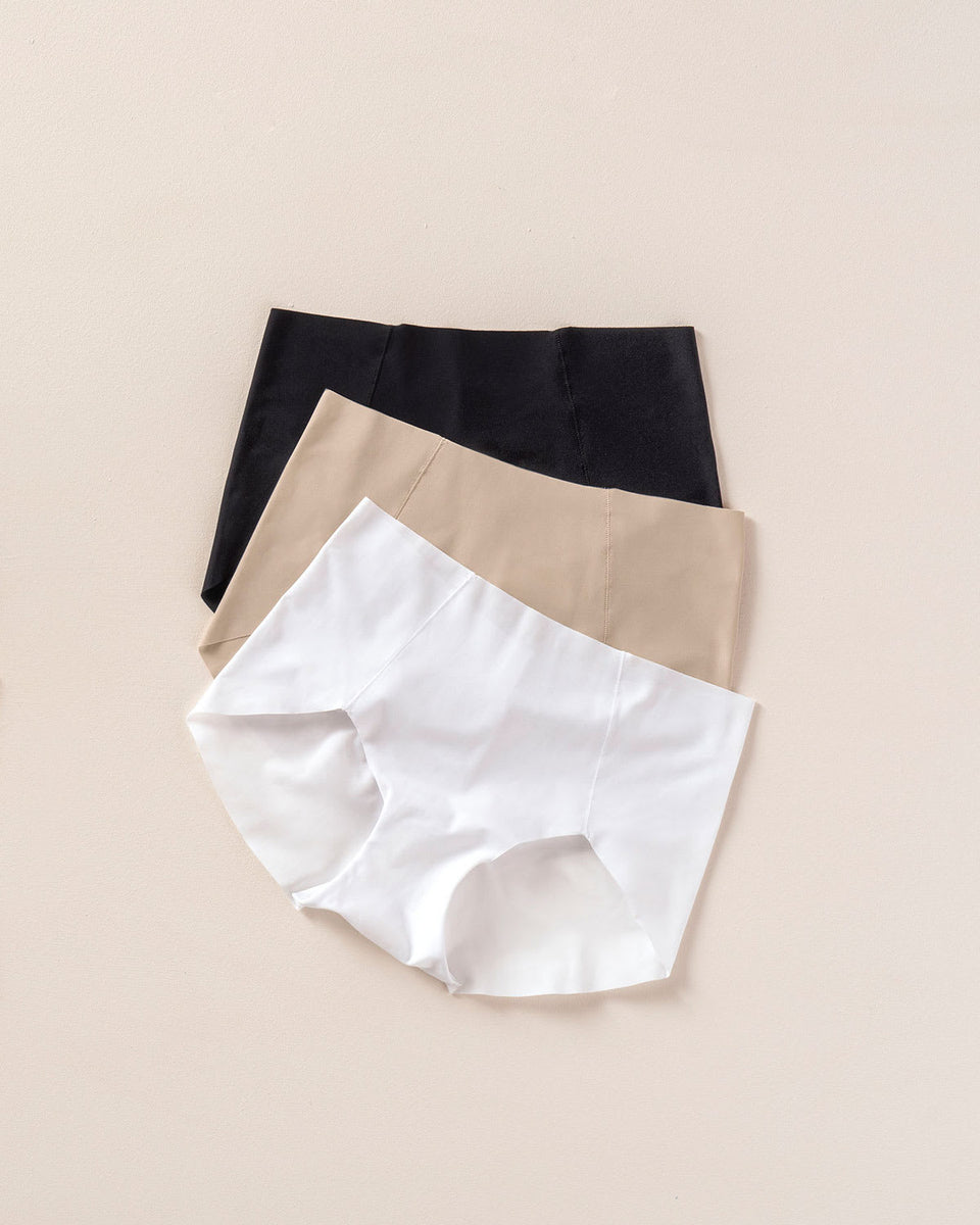 3 Full coverage comfy classic panties